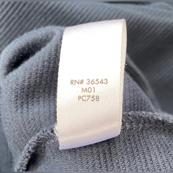 Calvin Klein Men’s Navy Blue Pullover Slim Fit 1/4 Zip Long Sleeve Sweater Sz XL - Picture 8 of 10